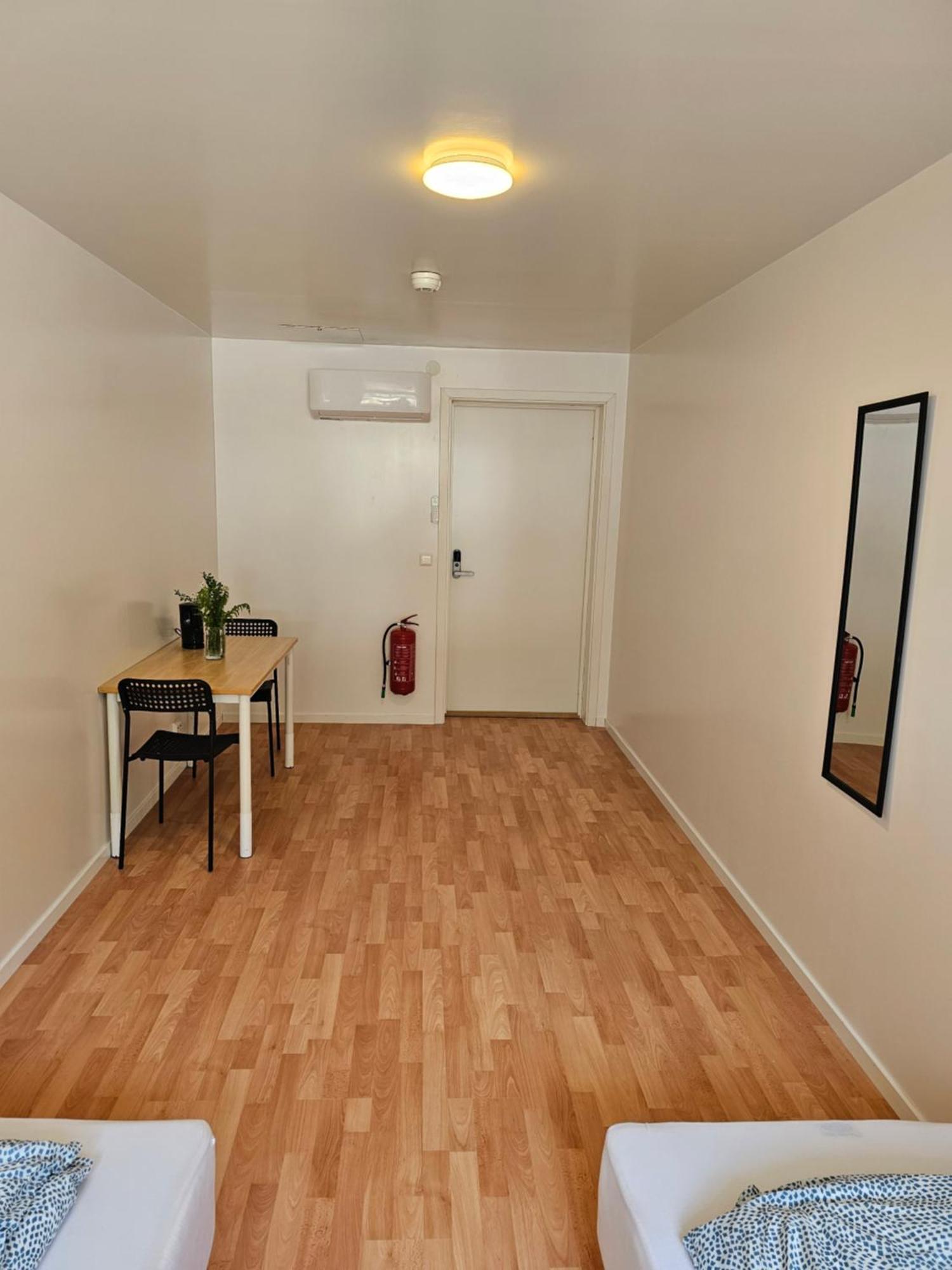 פלקפיורד Brufjell Hostel & Parking מראה חיצוני תמונה