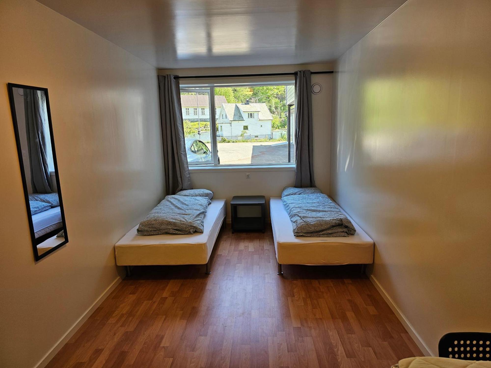 פלקפיורד Brufjell Hostel & Parking מראה חיצוני תמונה