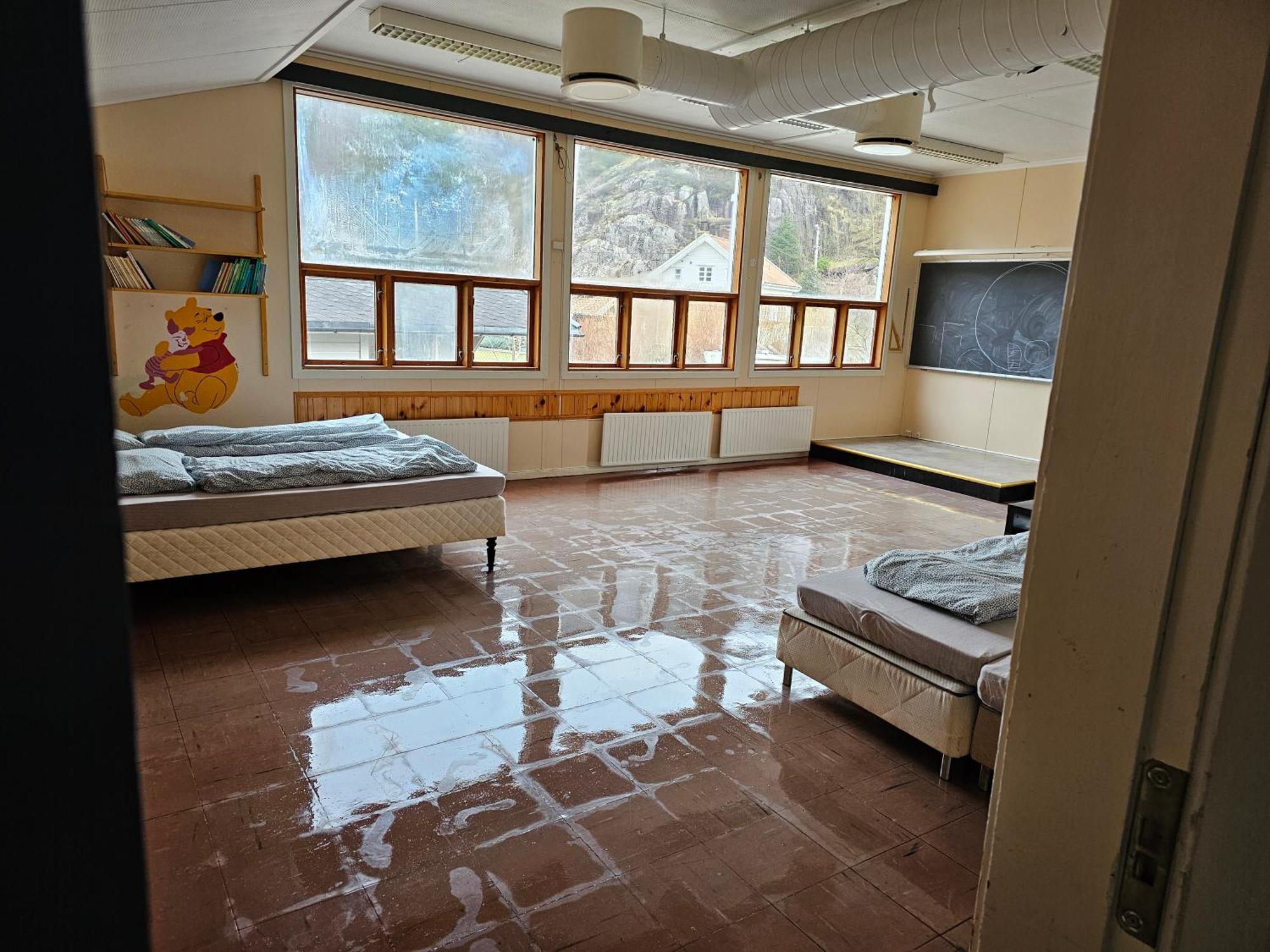 פלקפיורד Brufjell Hostel & Parking מראה חיצוני תמונה
